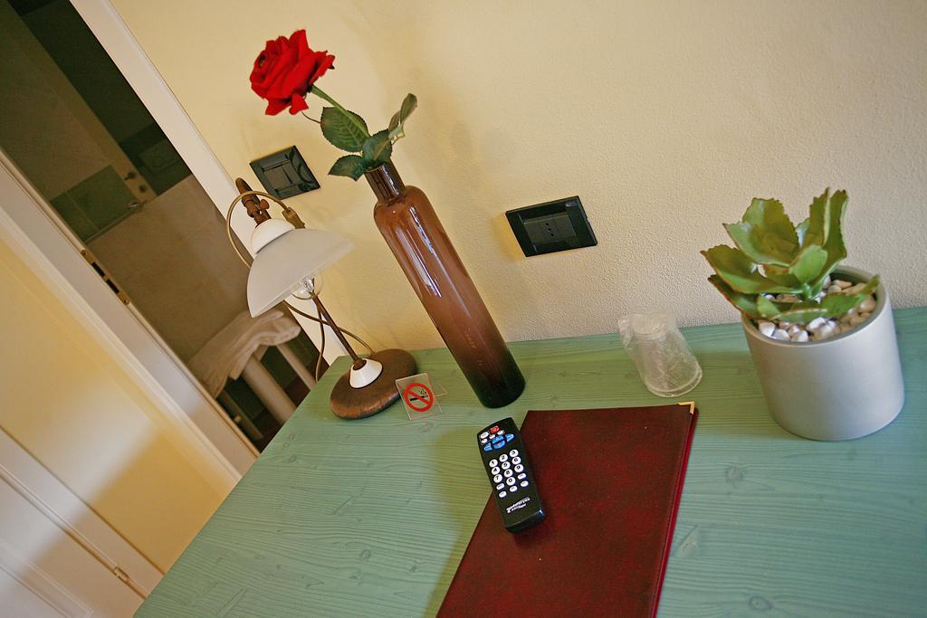 Hotel Antichi Cortili Dossobuono Dış mekan fotoğraf