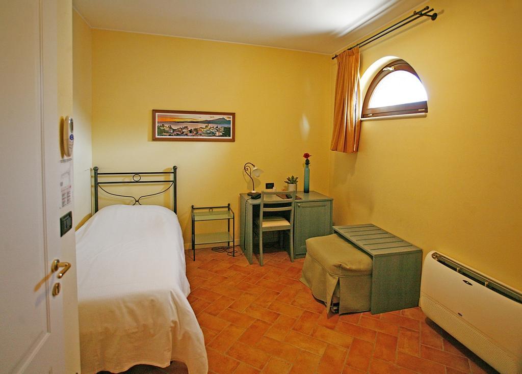 Hotel Antichi Cortili Dossobuono Dış mekan fotoğraf