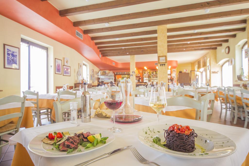 Hotel Antichi Cortili Dossobuono Dış mekan fotoğraf